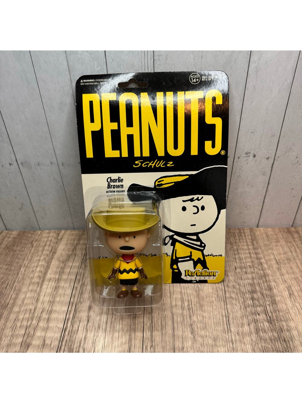 Peanuts Charlie Brown Action Figure Charlie Brown Collectibles NEW FAST SHIP